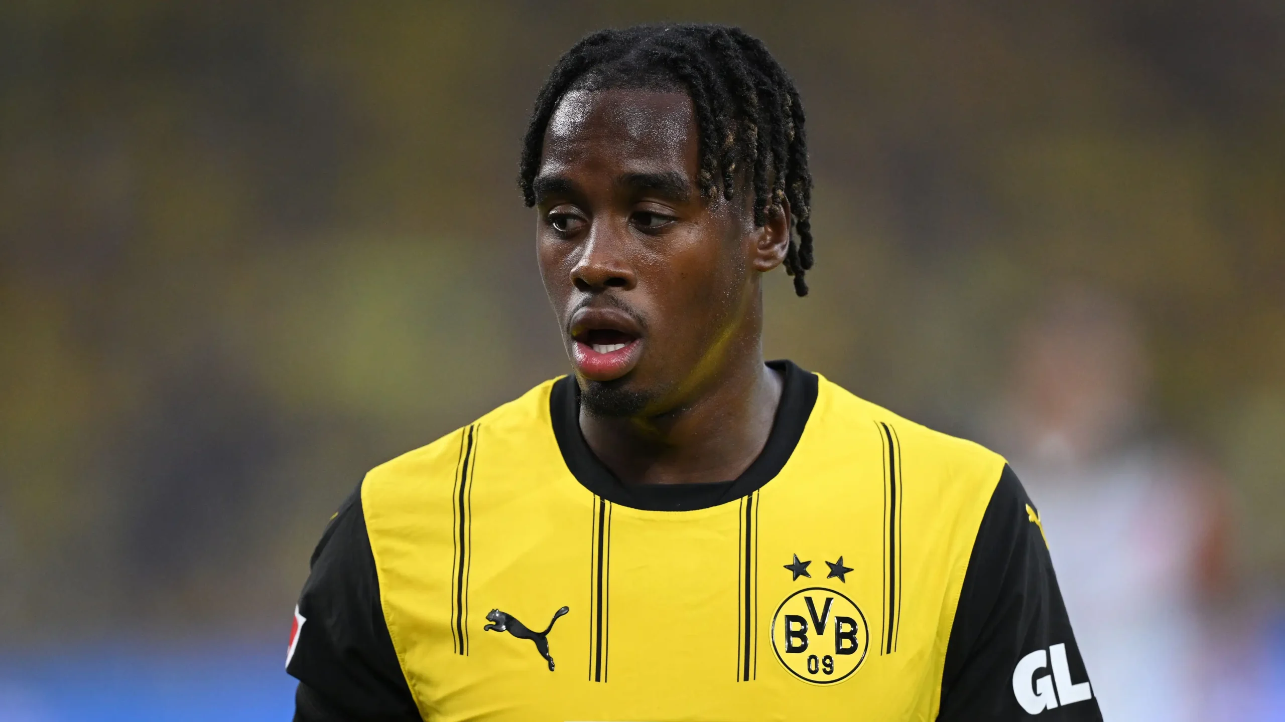 Read more about the article Dortmund’s Fire Sale! Chelsea & Bayern Munich Eye Jamie Bynoe-Gittens as Price Tag is Set