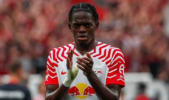 Chelsea and Manchester United Target RB Leipzig’s Castello Lukeba in Summer Transfer Battle