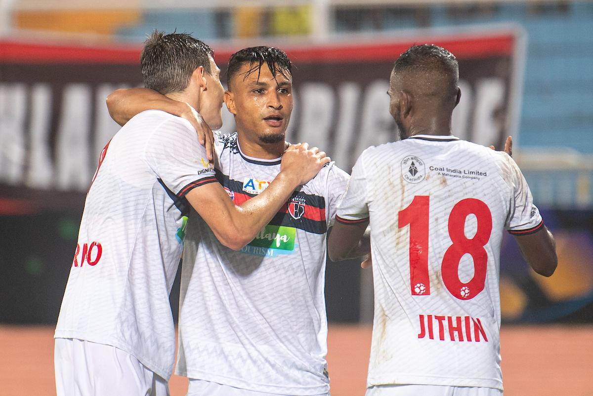 You are currently viewing Ajaraie’s Historic Brace Keeps NorthEast United’s Playoff Hopes Alive