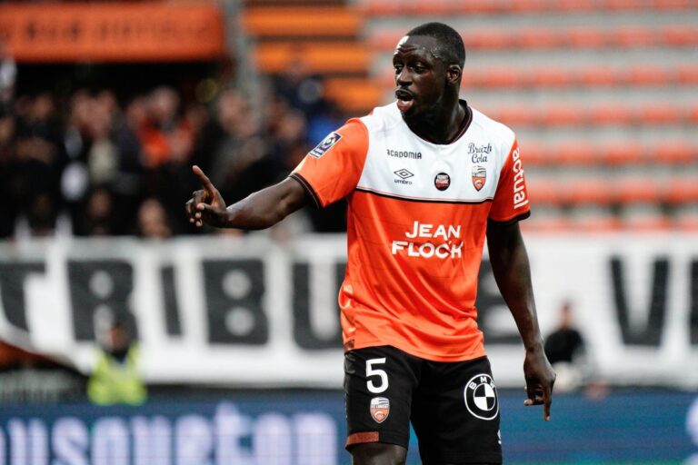 Former Manchester City Defender Benjamin Mendy Signs with FC Zürich